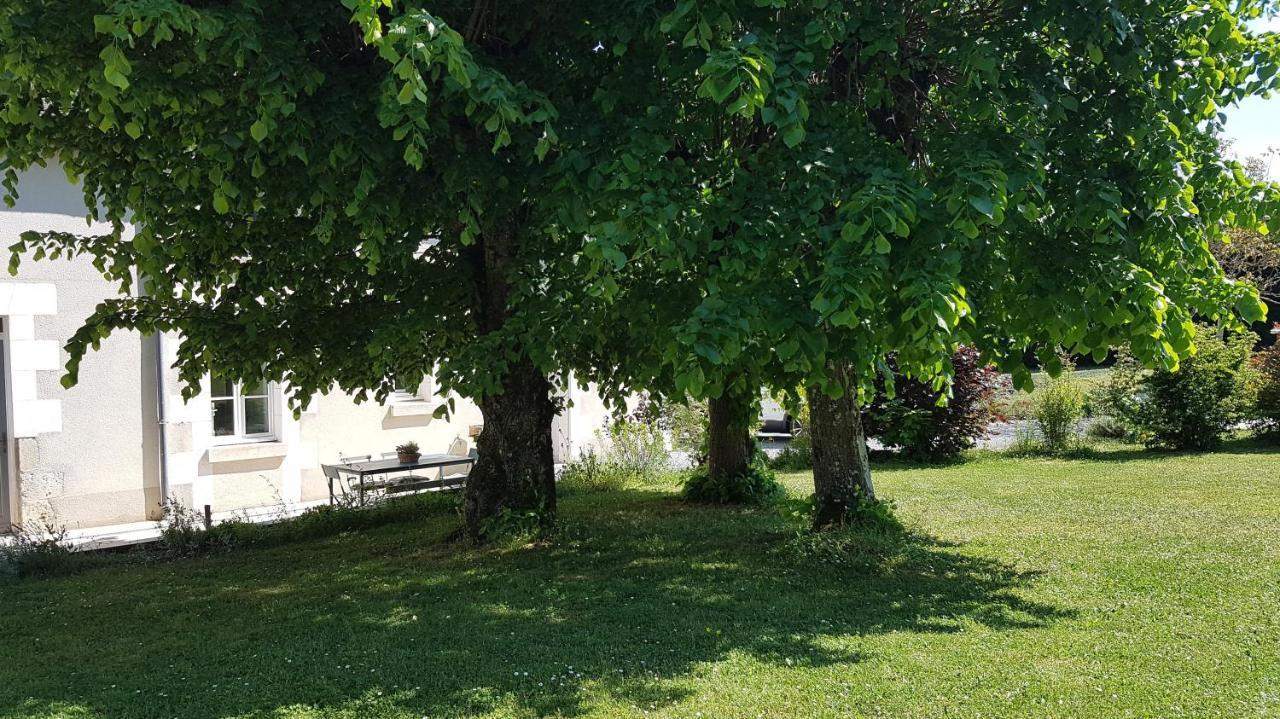 Les 7 Tilleuls - Chambres d'hôtes Mesland Exterior foto